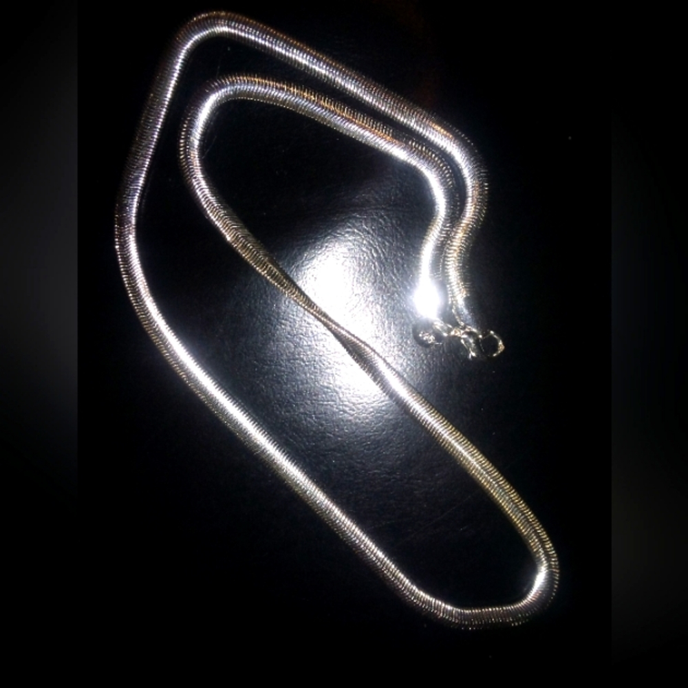 Beautiful sterling silver 19 inch snake chain necklace